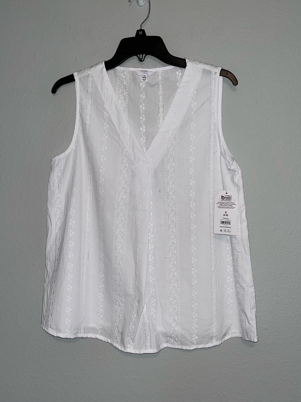 Time and Tru Woven V-Neck Tank Top Size S